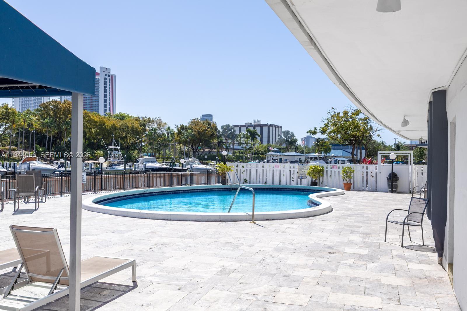 FAIRWAYS RIVIERA NORTH CO - Residential