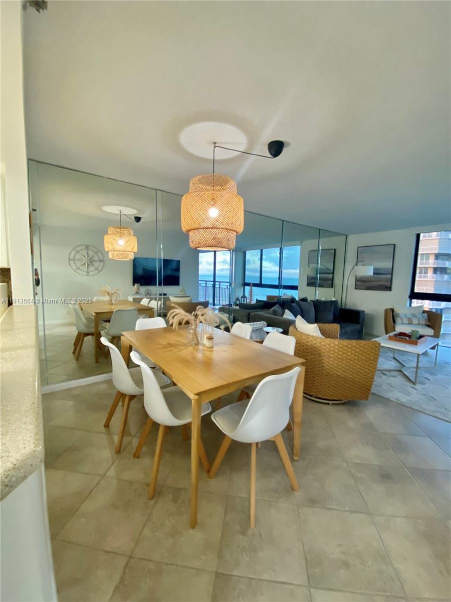 BARCLAY BEACH CLUB PHASE - Residential Lease