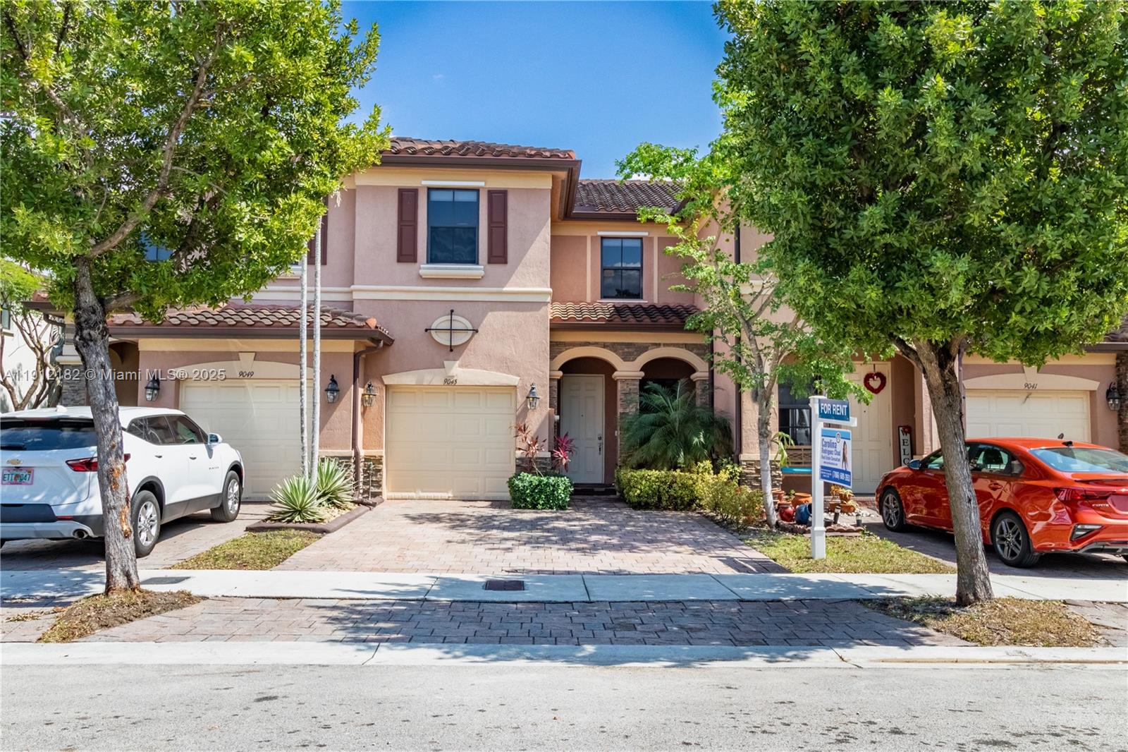 BELLAGIO ARAGON - Residential Lease