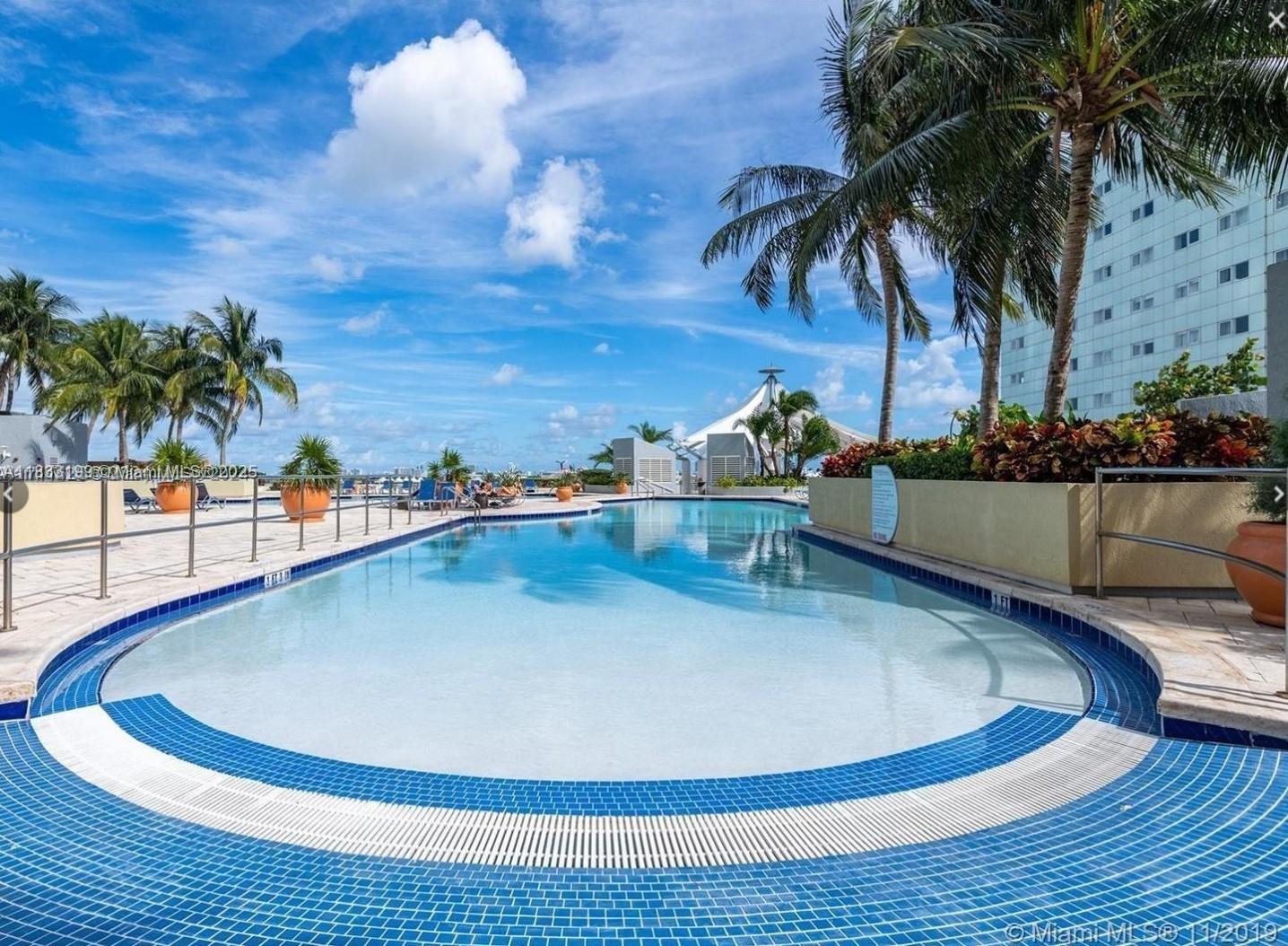 VIZCAYNE NORTH CONDO - Residential