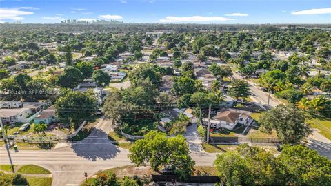 1860 NW 127th St Miami FL 33167