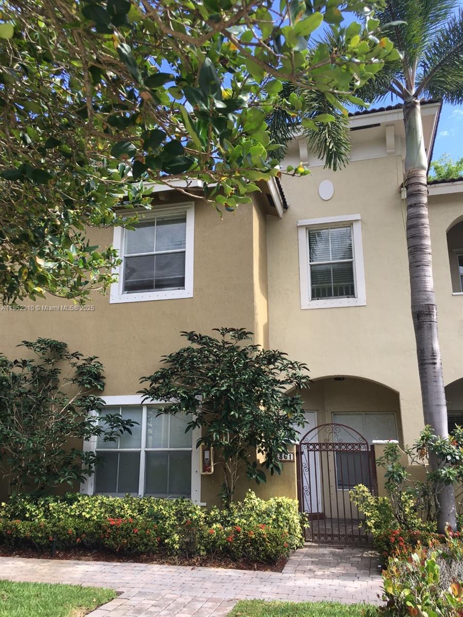 MERRICK PRESERVE CONDO - Residential Lease
