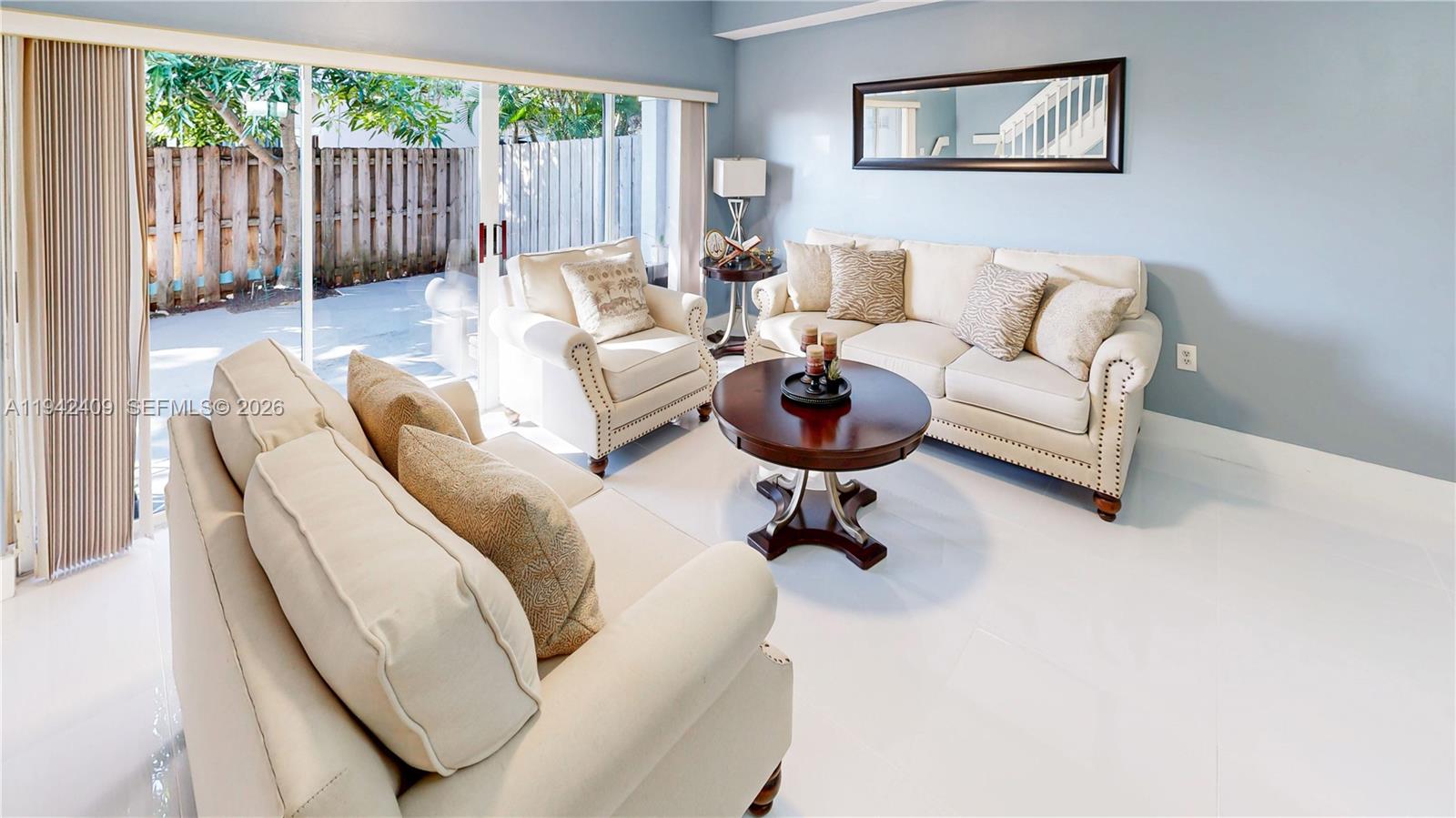 VILLAS AT THE HAMMOCKS CO - Residential