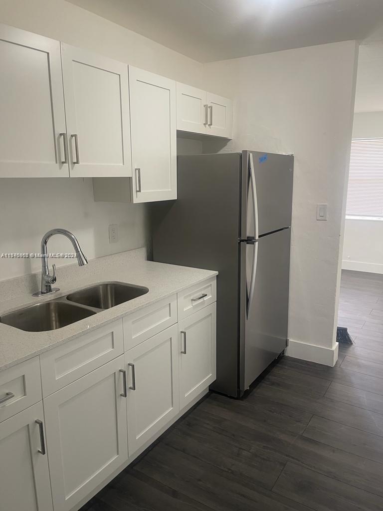 CARVER PARK - Residential Income