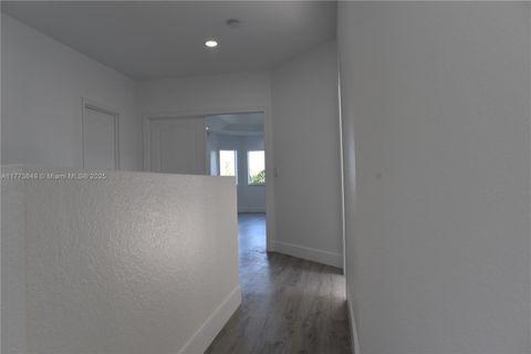 listing image 49