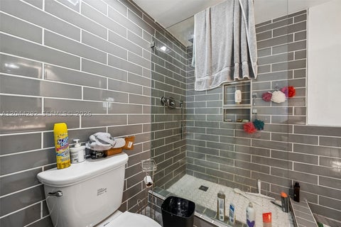 Tiny photo for 5016 50th Way, West Palm Beach, FL 33409 (MLS # A12044292)