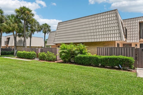 Tiny photo for 5016 50th Way, West Palm Beach, FL 33409 (MLS # A12044292)