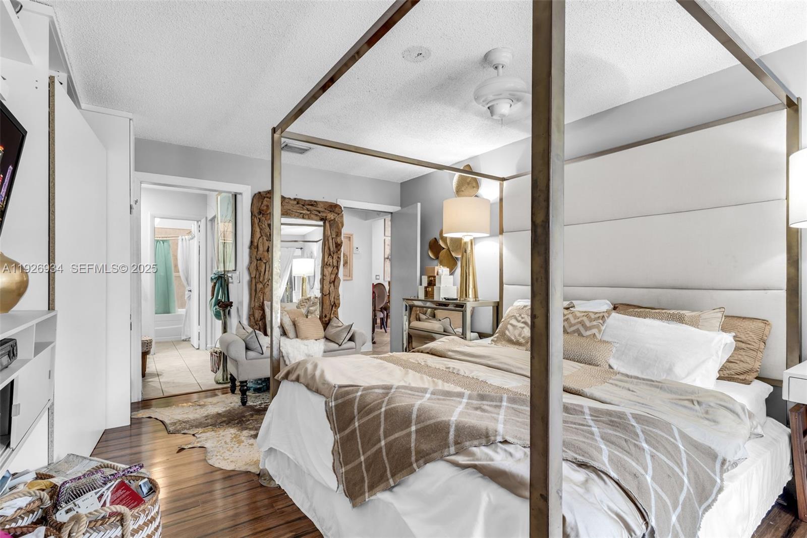 EVERGLADES SUGAR & LAND - Residential Lease