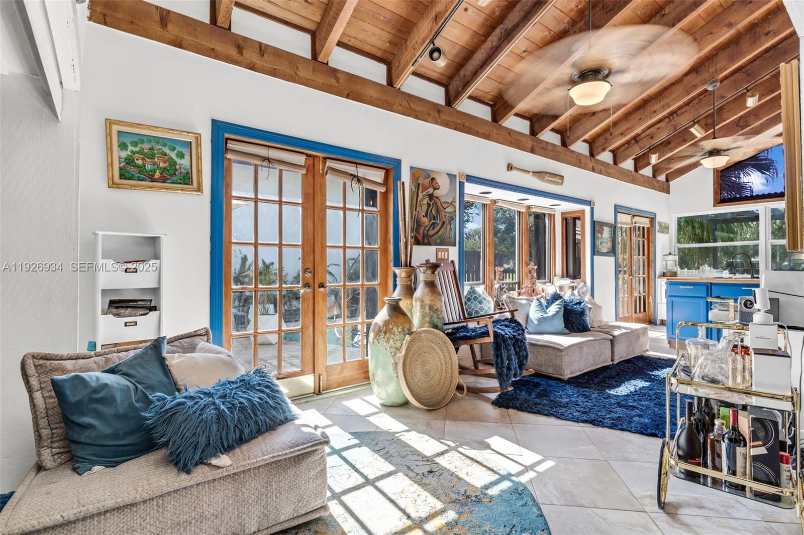 EVERGLADES SUGAR & LAND - Residential Lease