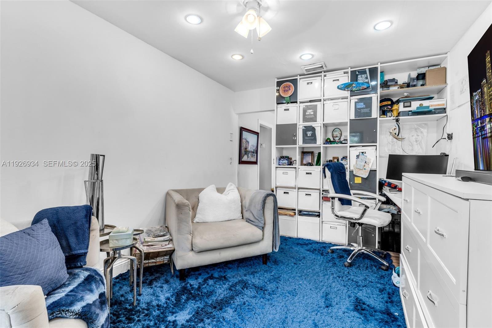 EVERGLADES SUGAR & LAND - Residential Lease