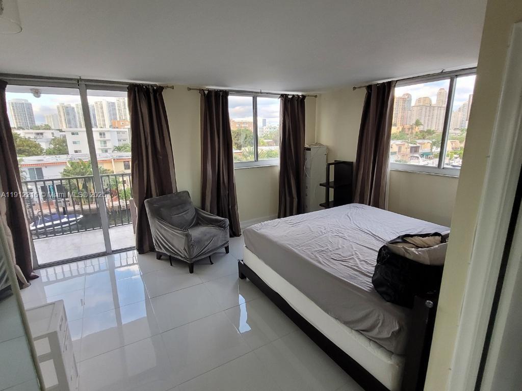 CORAL ISLE EAST CONDO - Residential Lease