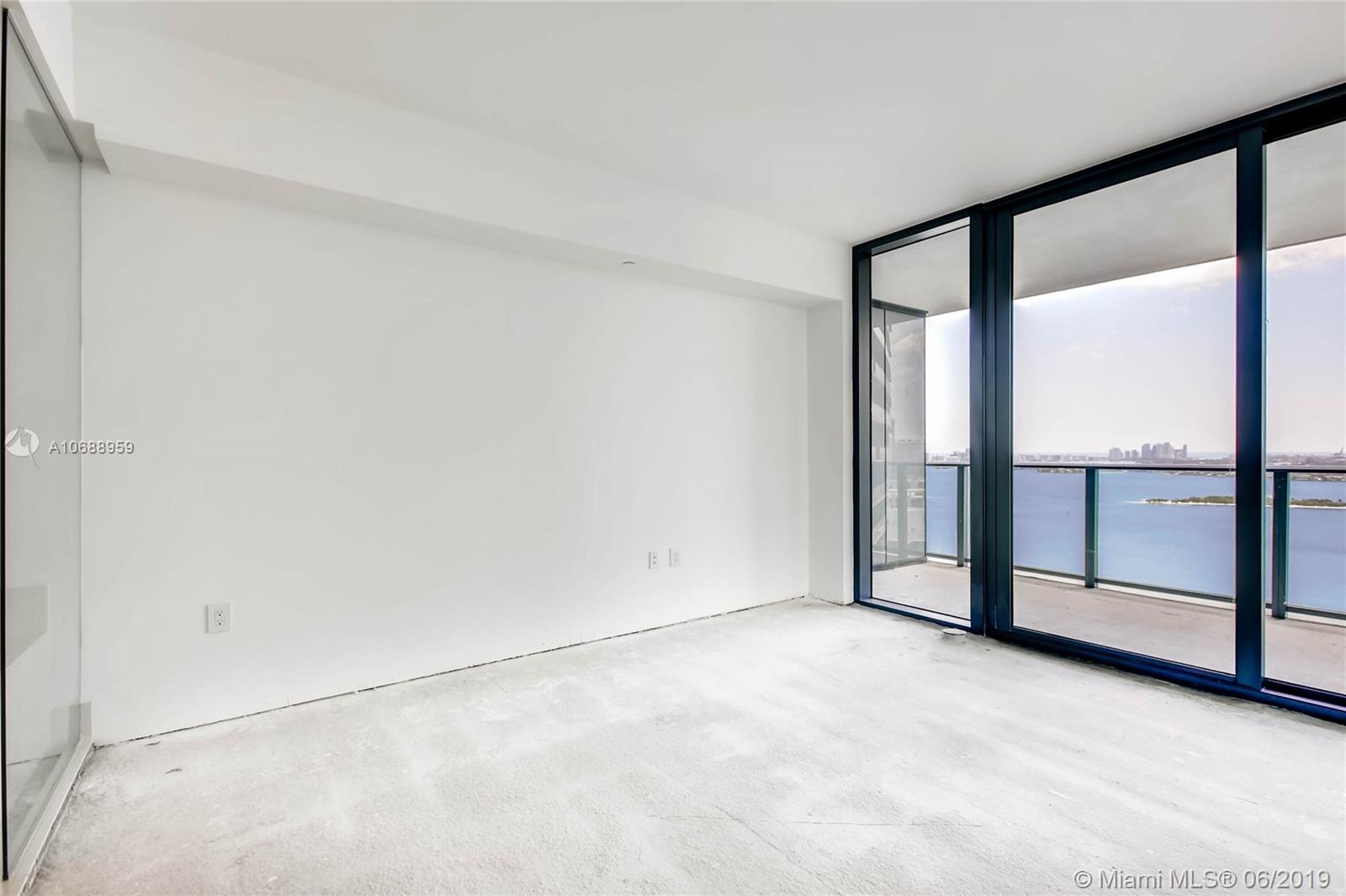 PARAISO BAY CONDO - Residential Lease