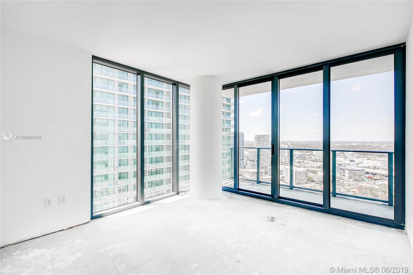 PARAISO BAY CONDO - Residential Lease