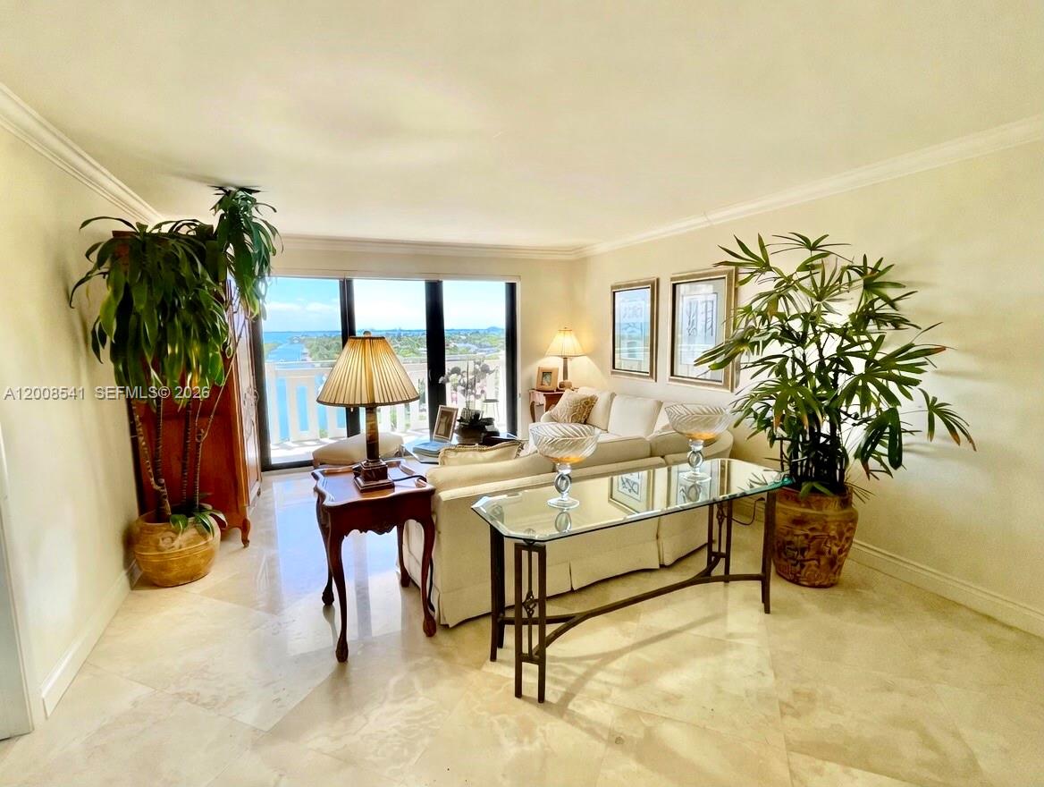 TOWERS OF KEY BISCAYNE CO - Residential