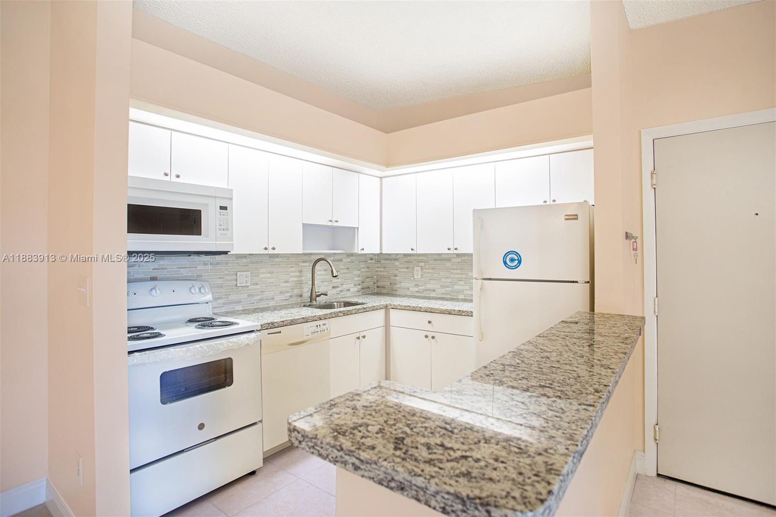 TAMARAC GARDENS CONDO No 8 - Residential Lease
