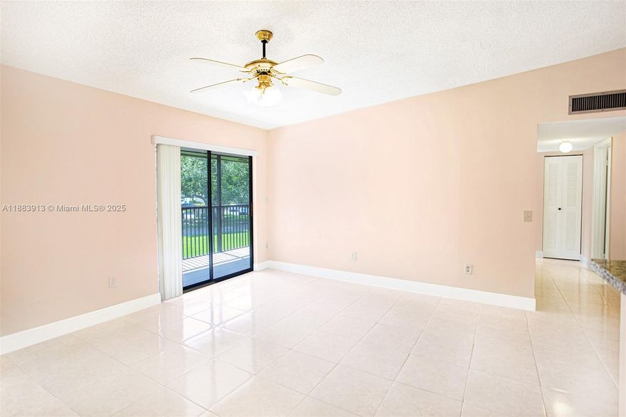 GREAT SECOND FLOOR UNIT 2/2.LOCATED IN THE HEART OF TAMARAC. TILED FLOORS, DINING AREA, LIVING ROOM, LARGE BALCONY, WASHER AND DRYER INSIDE UNIT. NEW KITCHEN. SEMI OPEN FLOOR PLAN.
ASSOCIATION OFFERS POOLS, TENNIS, BBQ SECTIONS NEAR BLDG. EASY ACCESS TO ROADS, SHOPS, DINNING.