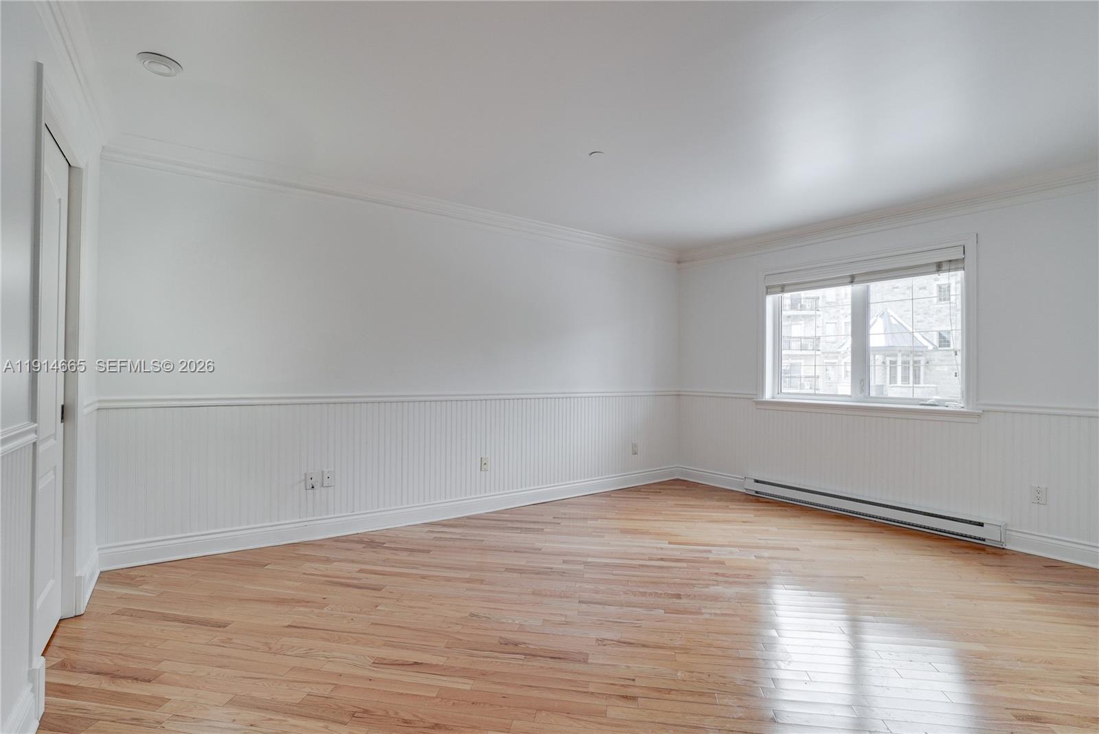 PARKWOOD HOMES - Residential