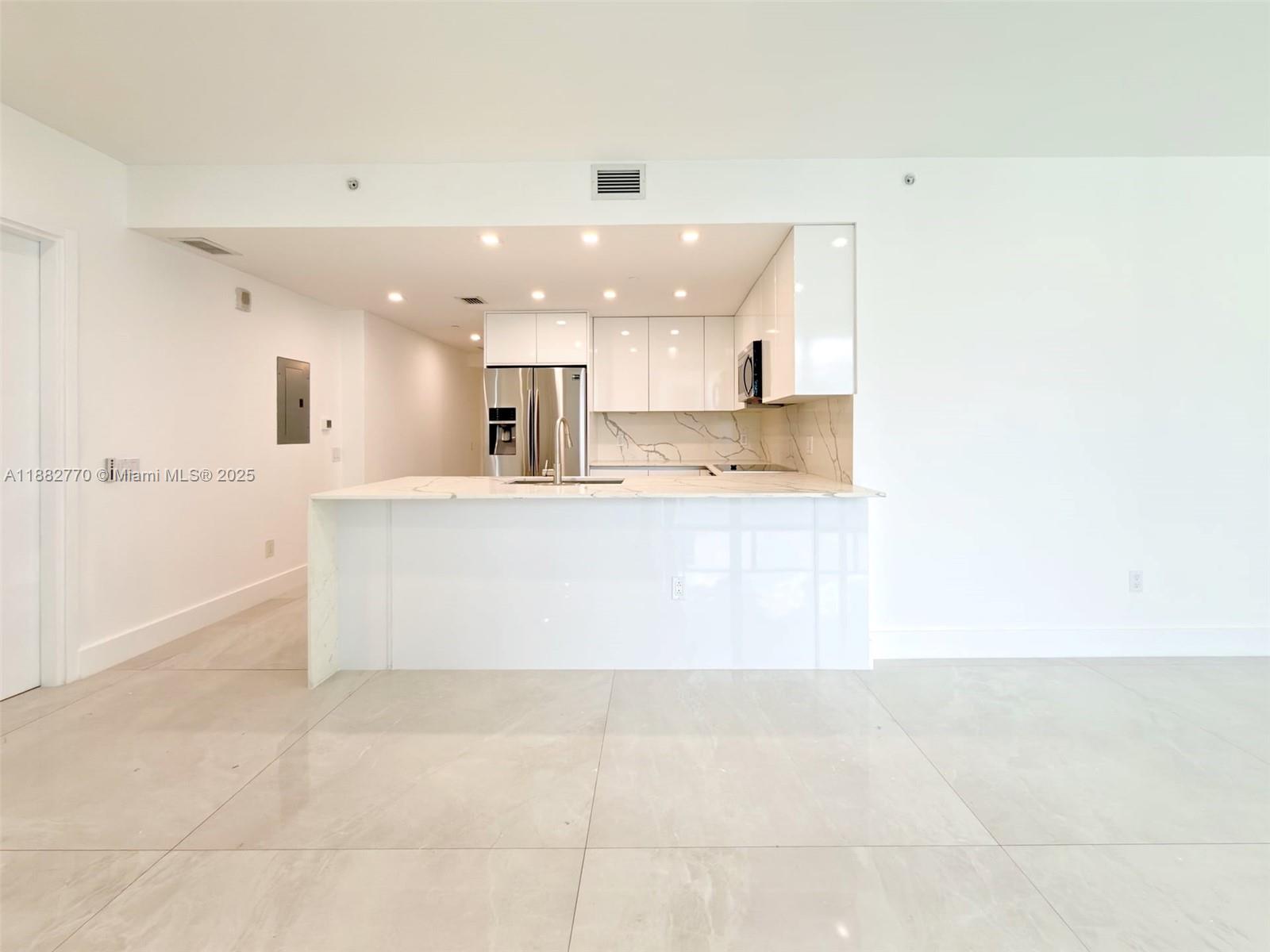 BRICKELLHOUSE CONDO - Residential Lease