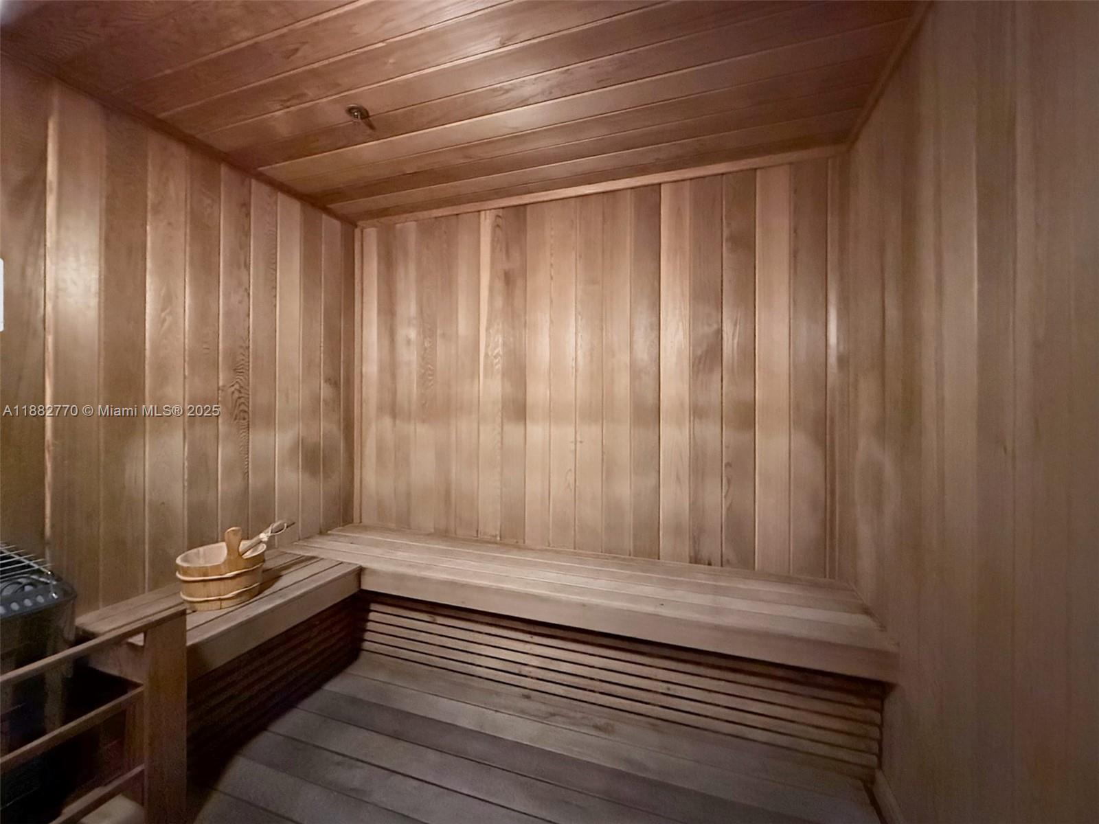 BRICKELLHOUSE CONDO - Residential Lease