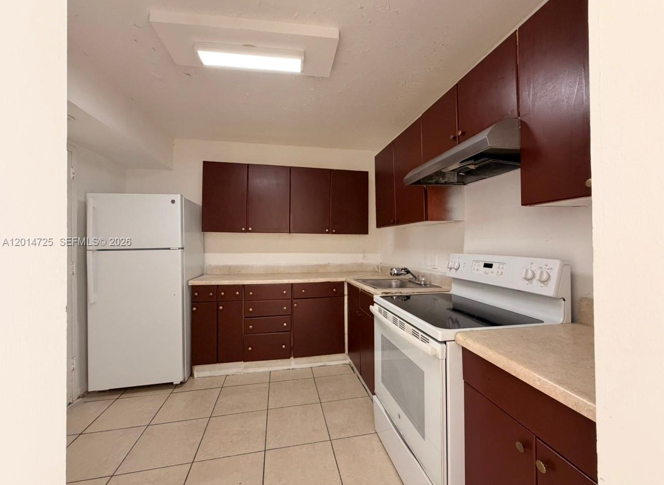 CRESTVIEW TOWERS CONDO - Residential Lease