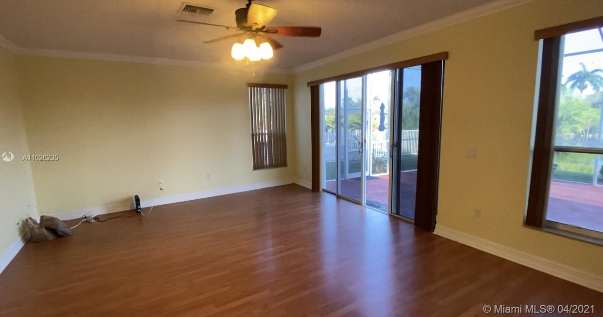 SILVER LAKES PH 111 REPLA - Residential Lease