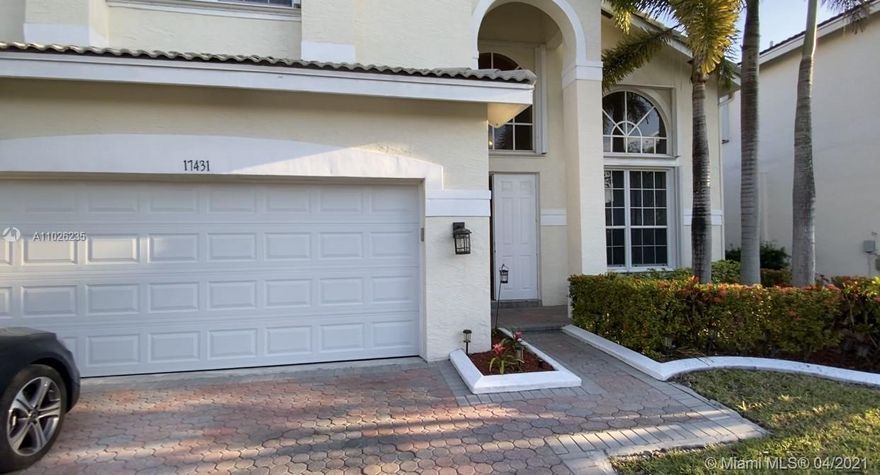 This beautiful waterfront two single story home is just breathtaking! Located in the desirable gated Marina Sound in Silver Lakes, this home features Formal Dining Room, Den, Large Kitchen with 42" White Shaker Cabinets w/ Granite Countertops, Breakfast Nook and Island, SS Appliances, One Bedroom with Full Bathroom Downstairs, Spacious Master Suite with Sitting Area upstairs, Jack and Jill Bath for the other Two Bedrooms, Laundry Room with Utility Sink, Screened Patio and room for a pool. This property is centrally located with easy access to the major expressways and shops.