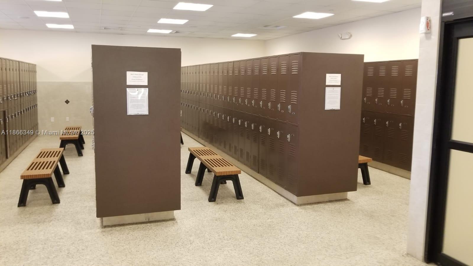 FANSHAW AT CENTURY VILLAG - Residential Lease