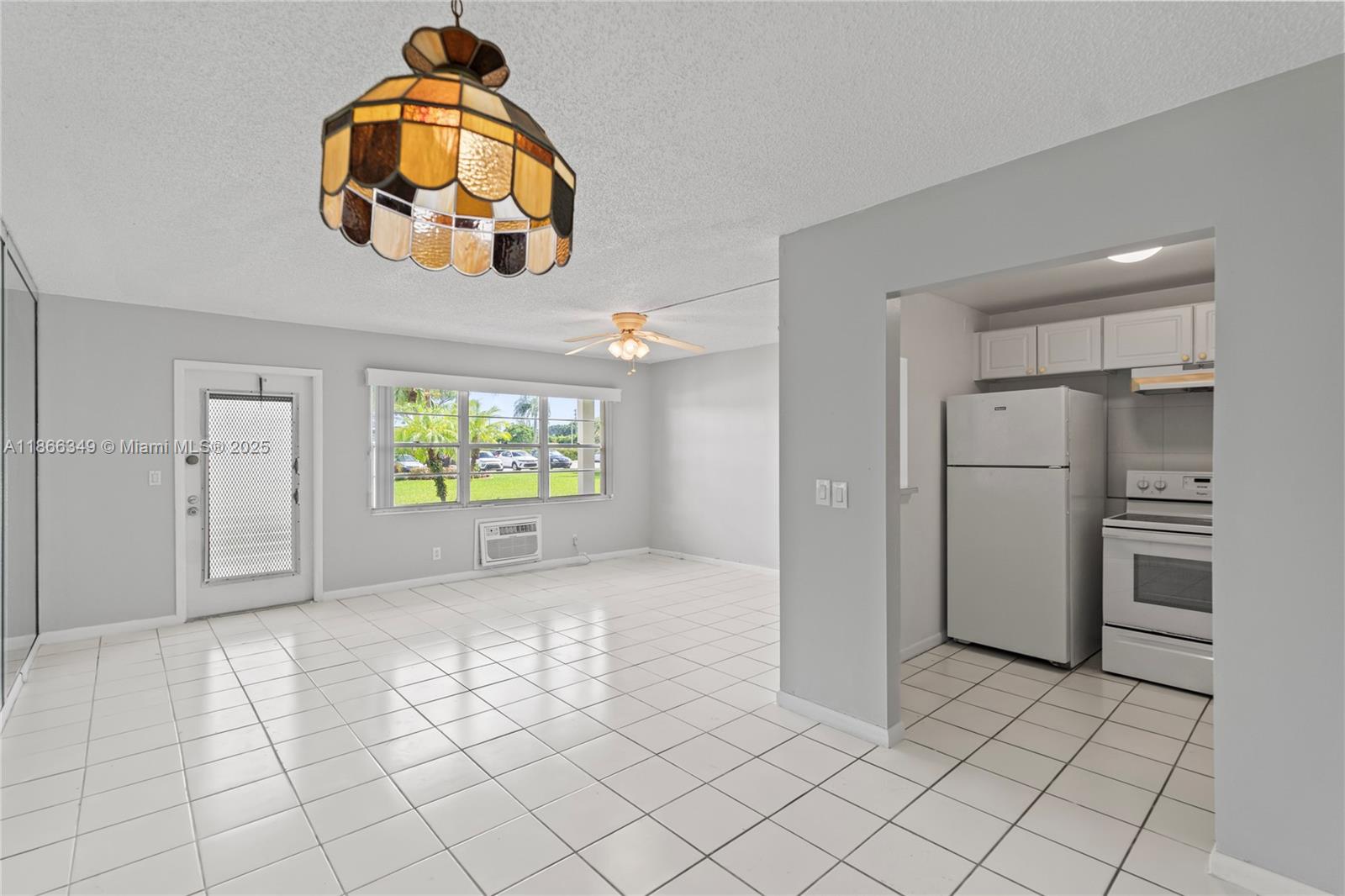 FANSHAW AT CENTURY VILLAG - Residential Lease