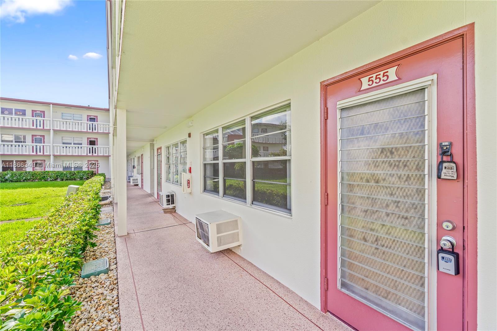 FANSHAW AT CENTURY VILLAG - Residential Lease