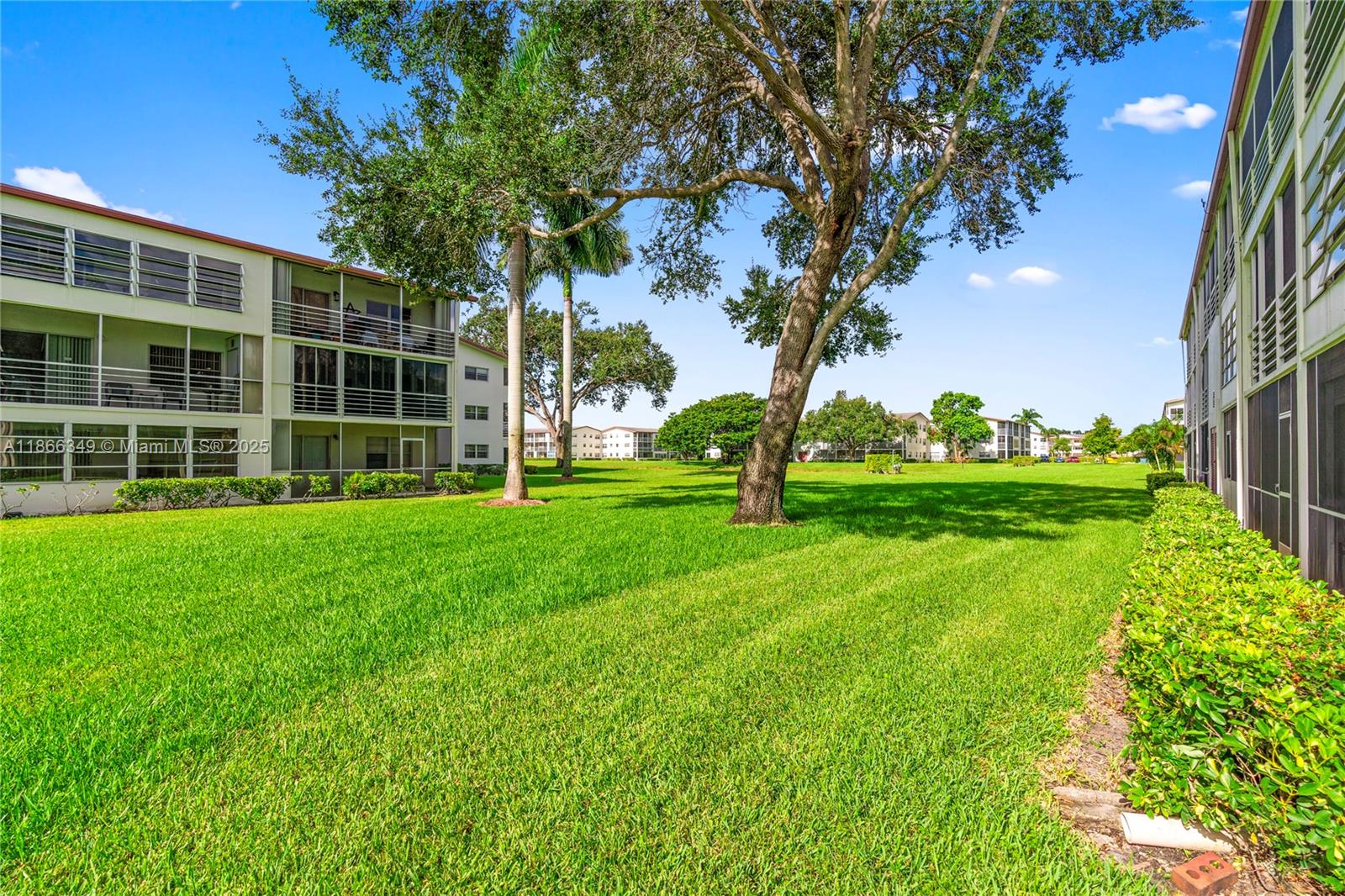 FANSHAW AT CENTURY VILLAG - Residential Lease