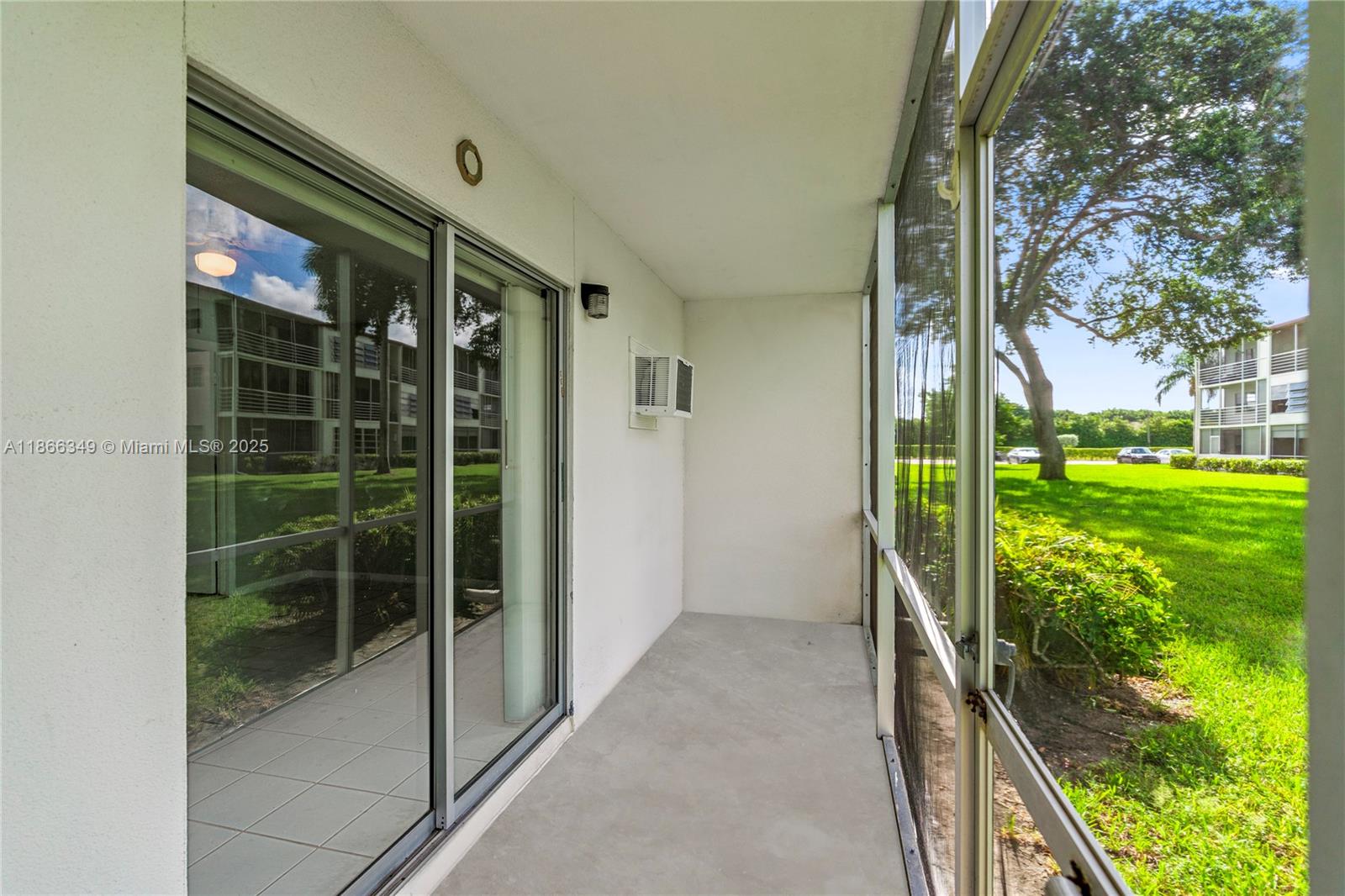 FANSHAW AT CENTURY VILLAG - Residential Lease