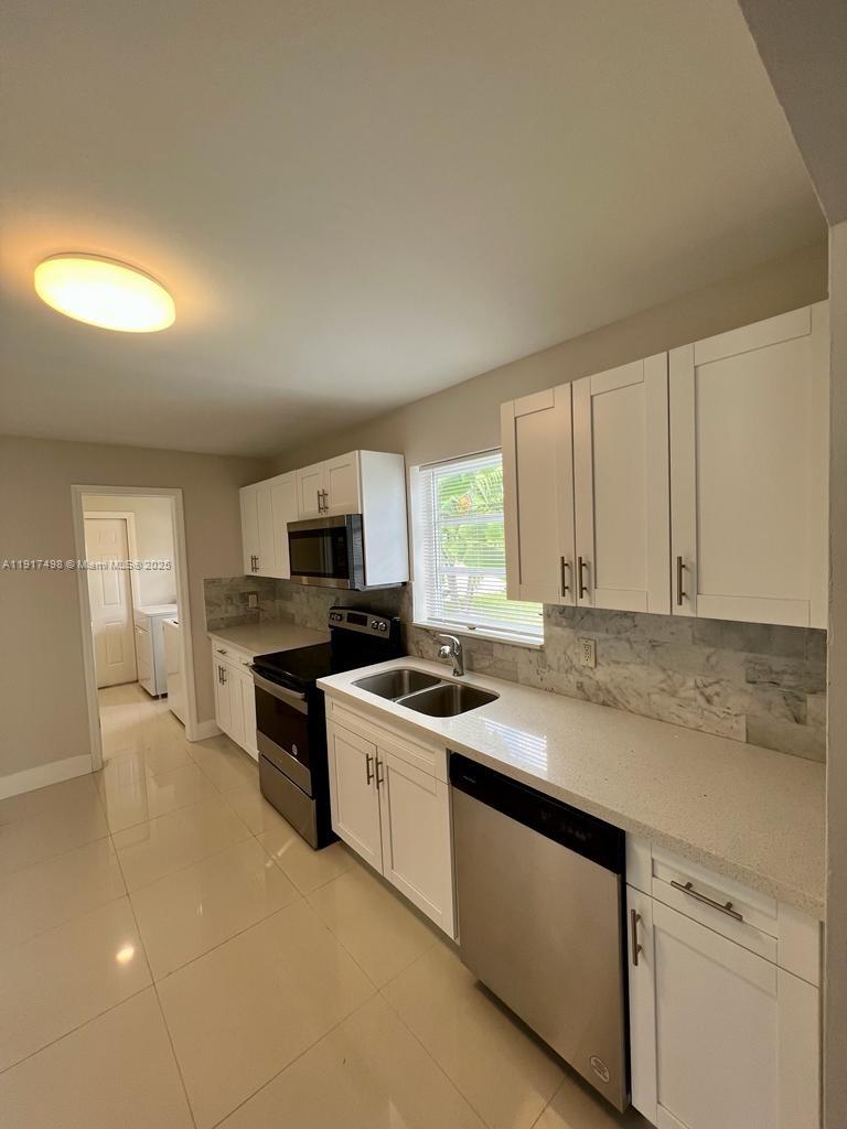 CORAL RIDGE ADD - Residential Lease