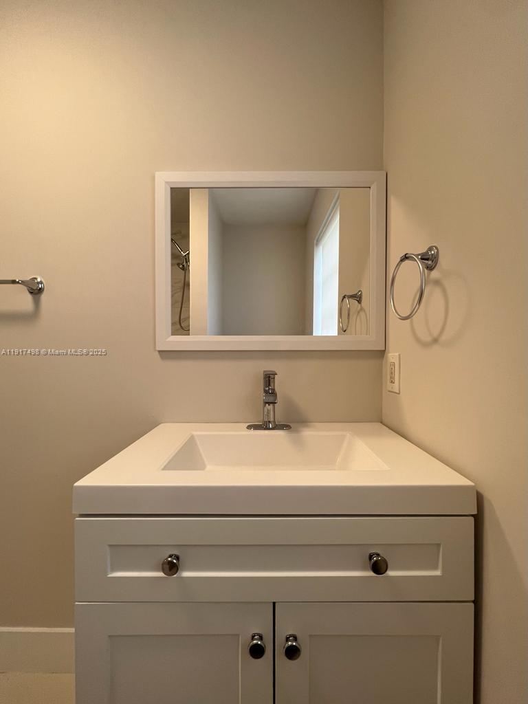 CORAL RIDGE ADD - Residential Lease