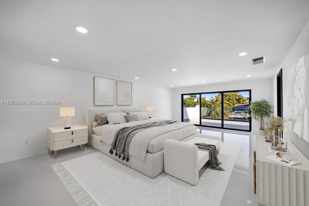 GOLDEN ISLES SEC D REPLAT - Residential