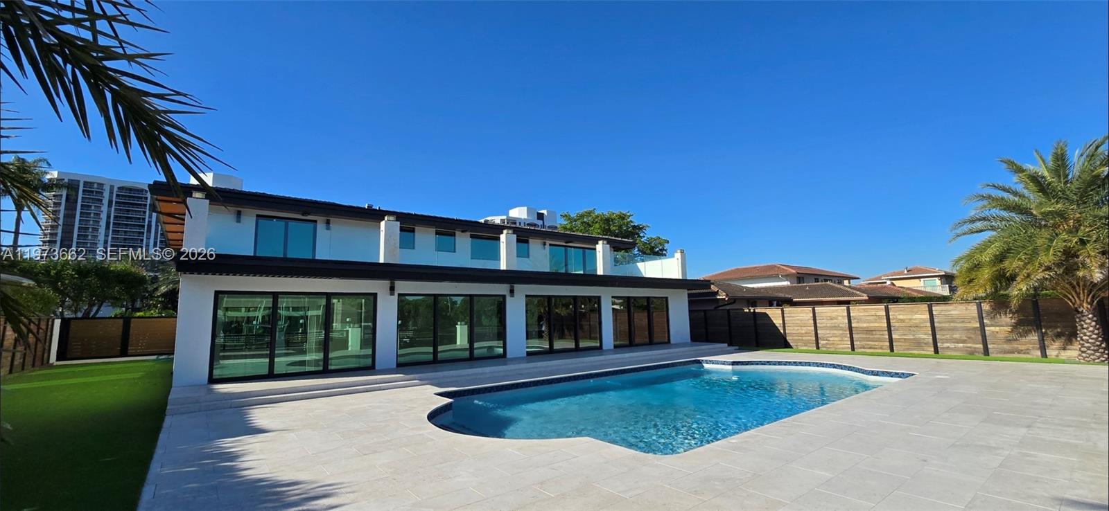 GOLDEN ISLES SEC D REPLAT - Residential