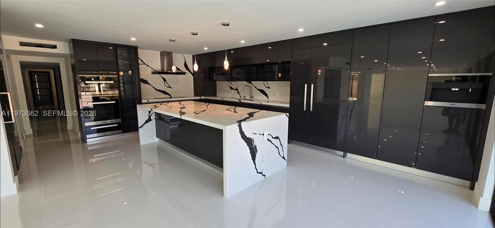 GOLDEN ISLES SEC D REPLAT - Residential