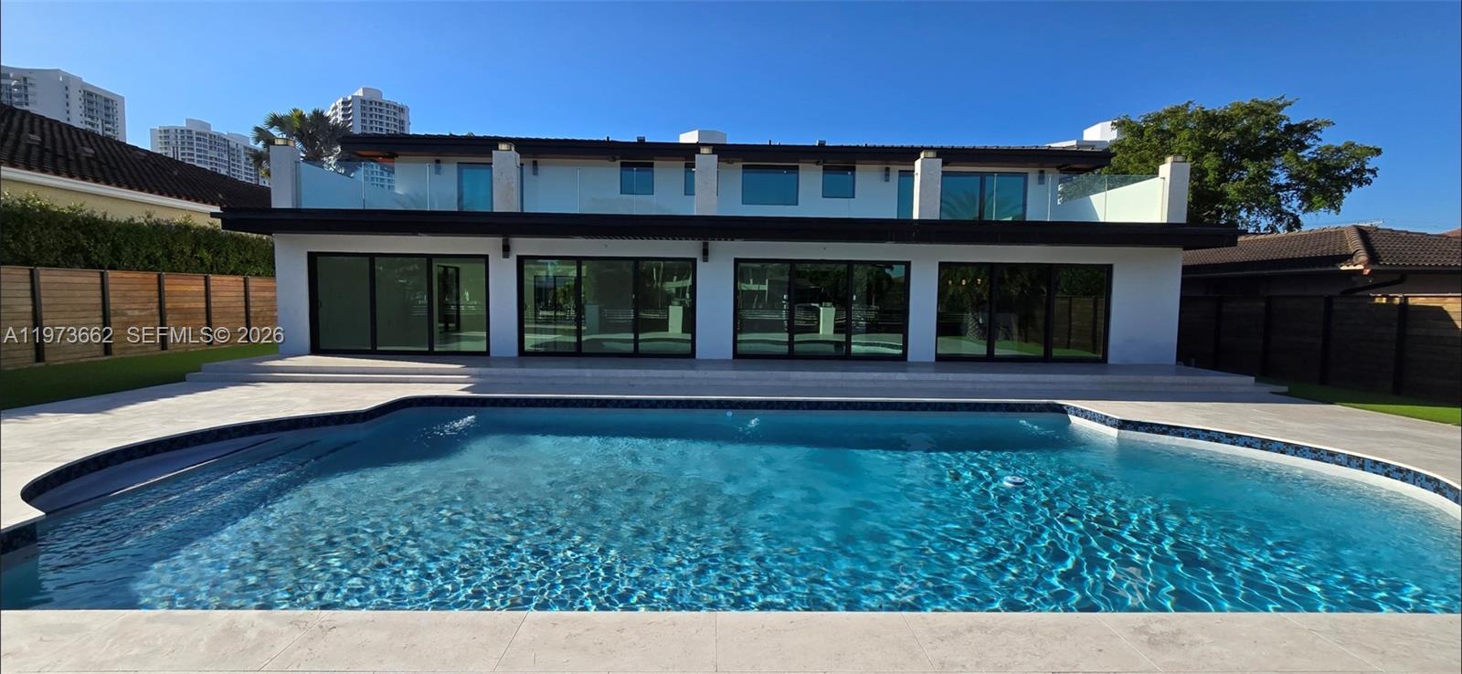 GOLDEN ISLES SEC D REPLAT - Residential