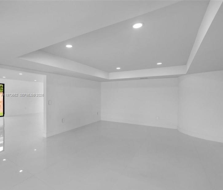 GOLDEN ISLES SEC D REPLAT - Residential