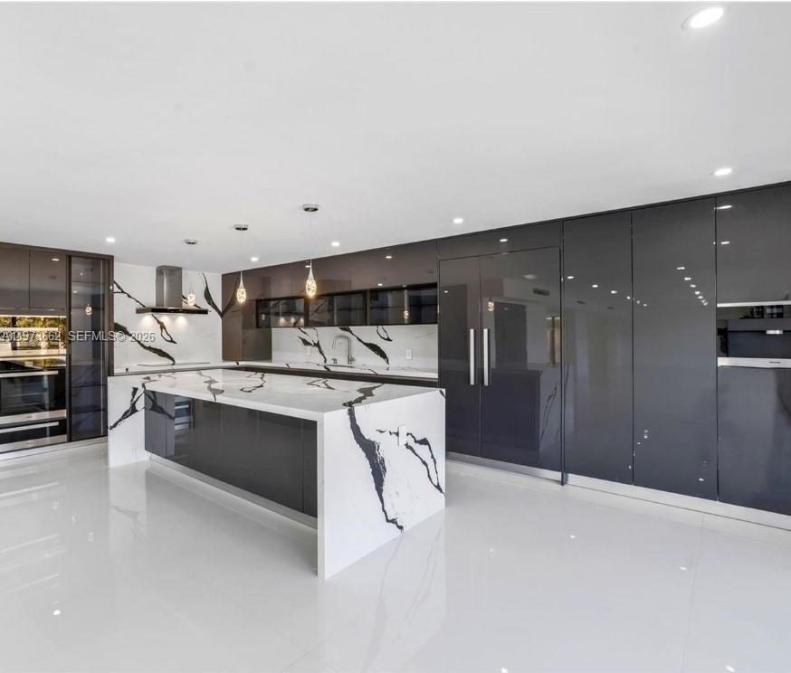 GOLDEN ISLES SEC D REPLAT - Residential