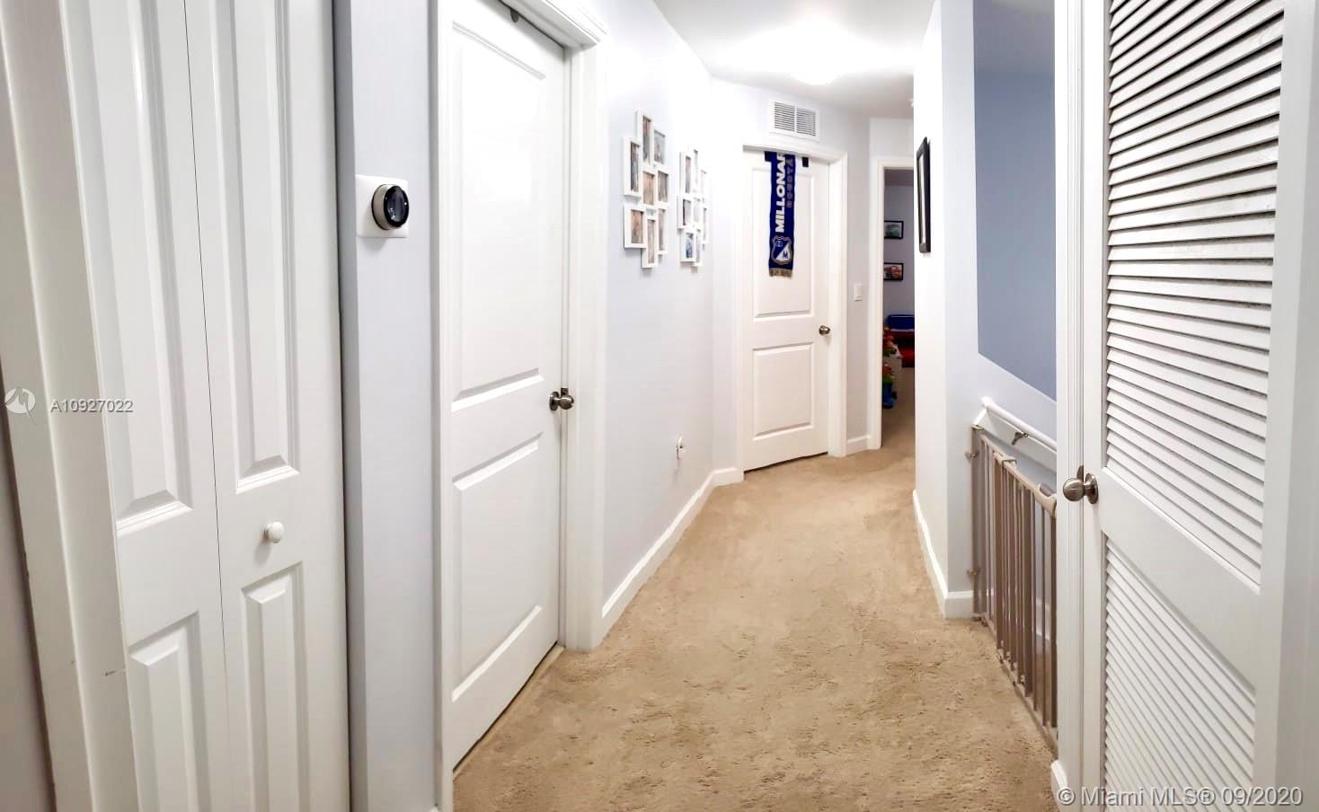 CHAMPION LAKES - Residential Lease