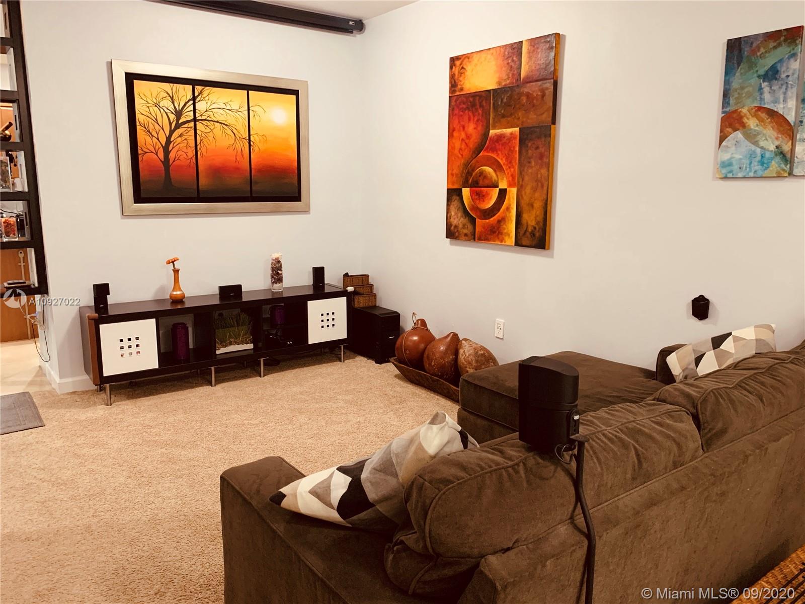 CHAMPION LAKES - Residential Lease