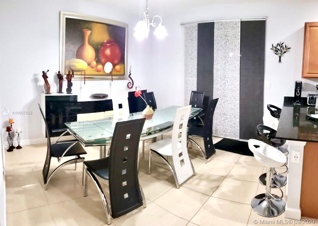 CHAMPION LAKES - Residential Lease