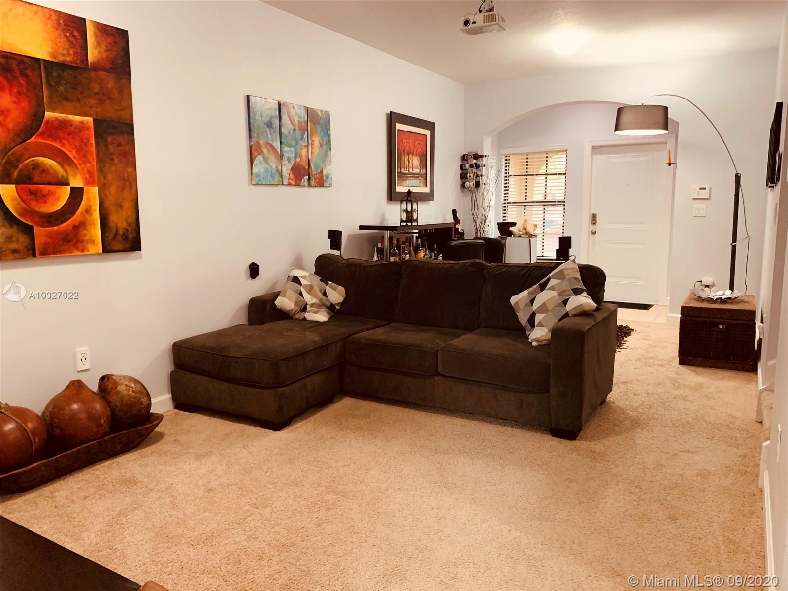 CHAMPION LAKES - Residential Lease