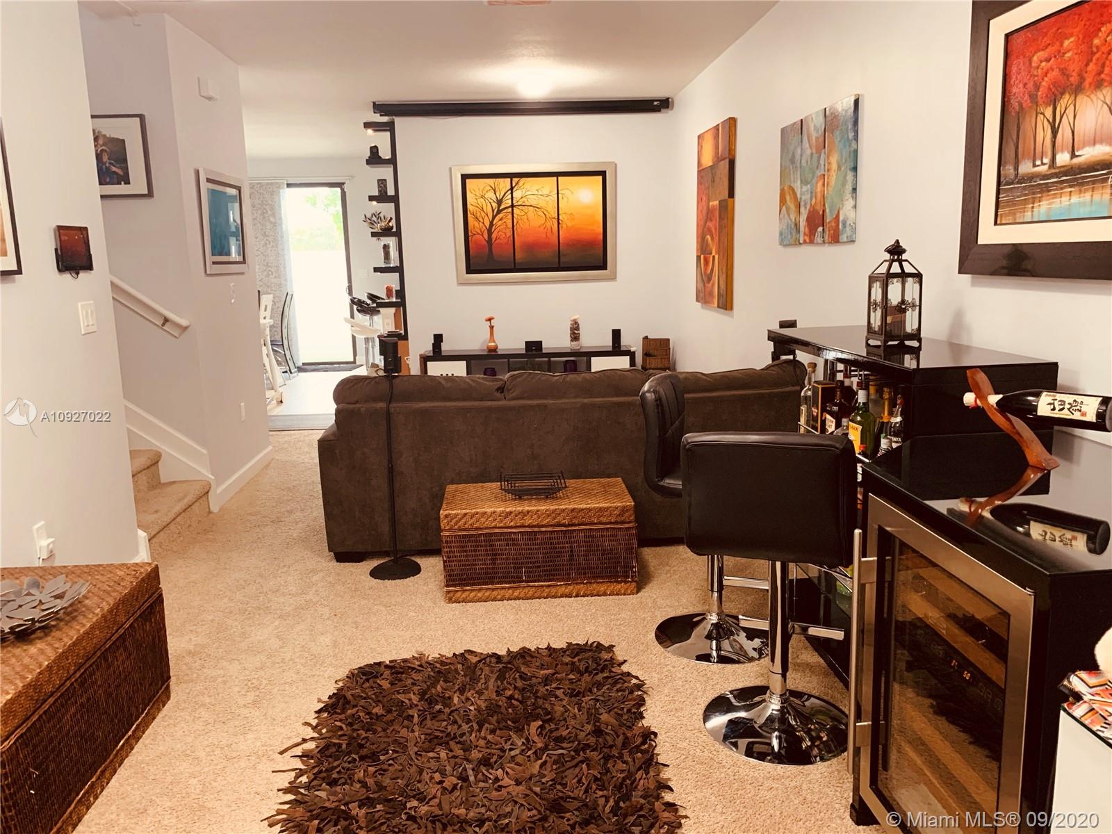 CHAMPION LAKES - Residential Lease