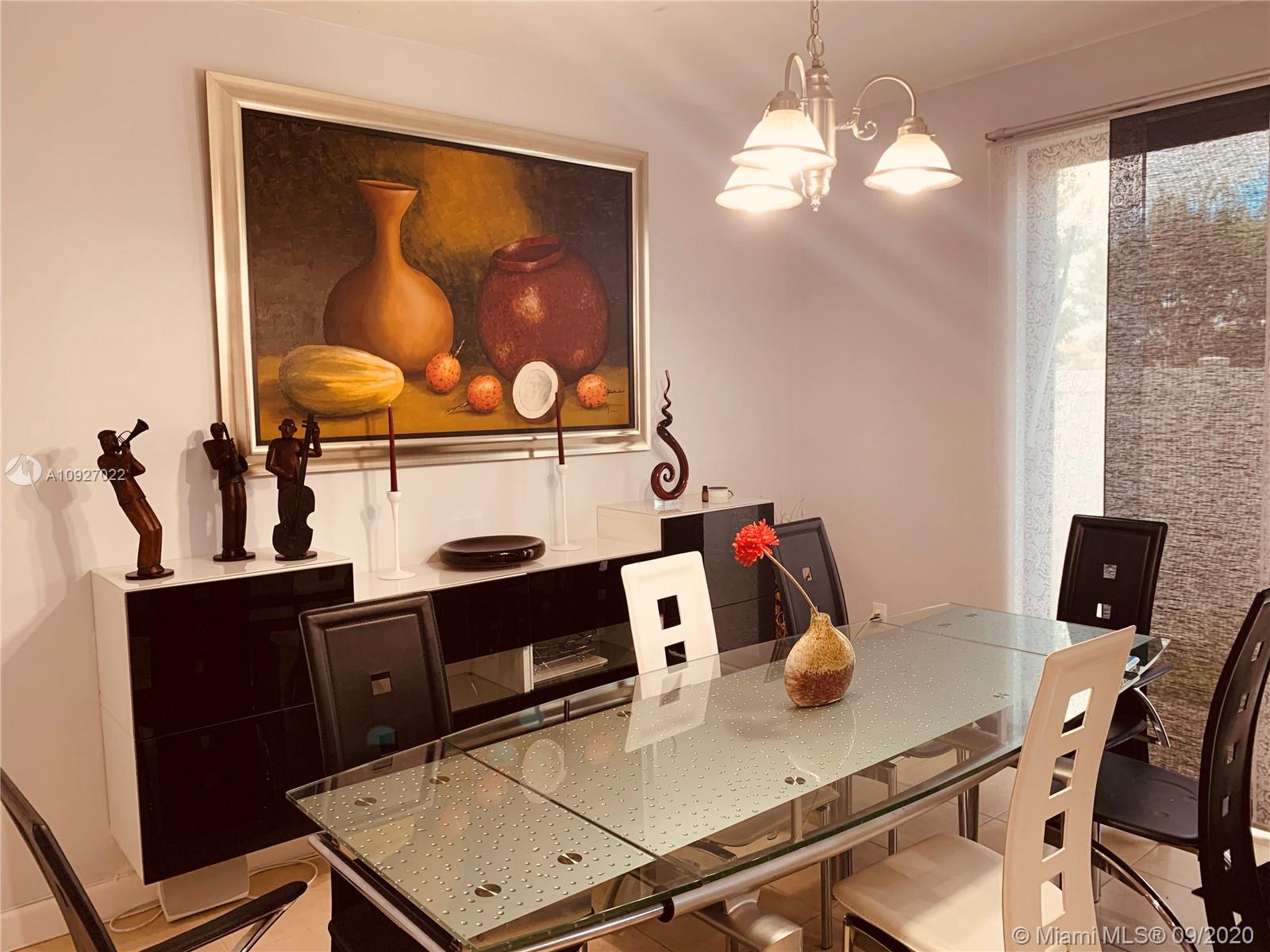 CHAMPION LAKES - Residential Lease