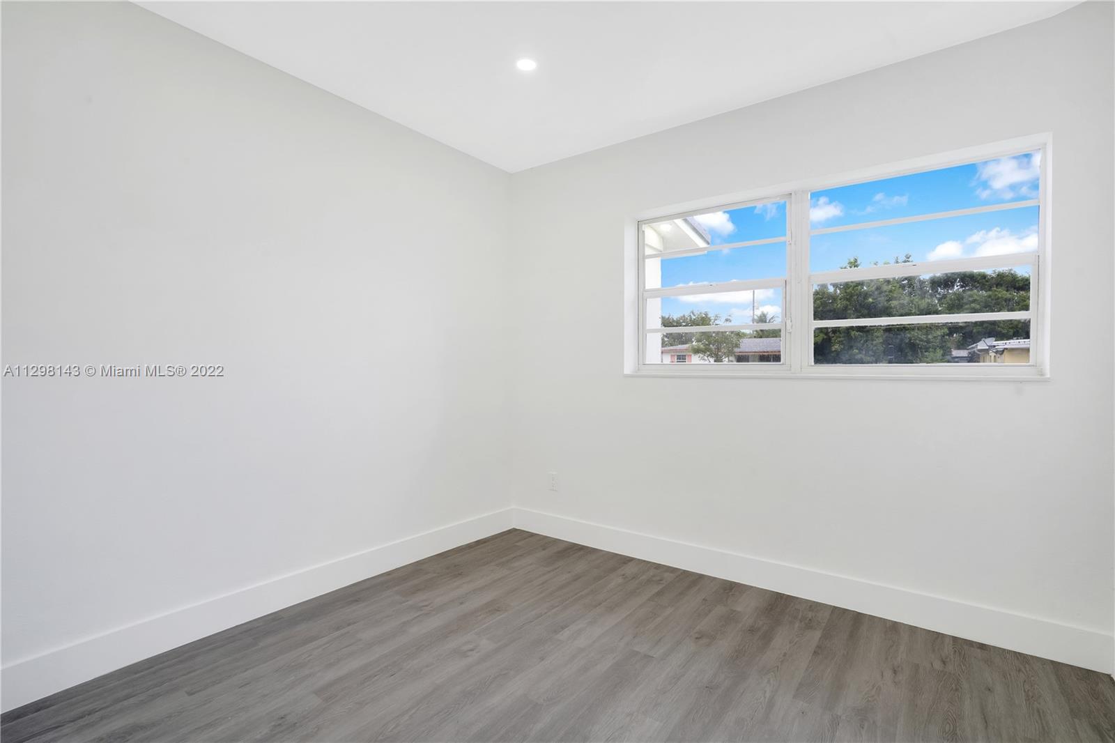 S CORAL HOMES SEC 3 - Residential Lease