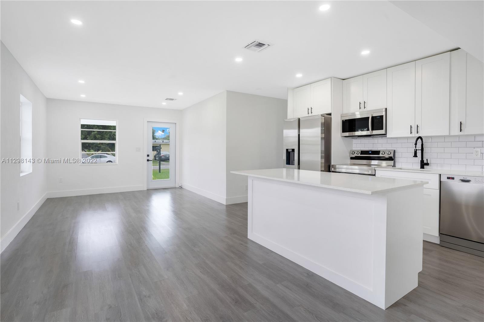 S CORAL HOMES SEC 3 - Residential Lease