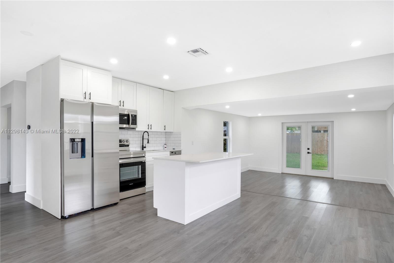 S CORAL HOMES SEC 3 - Residential Lease