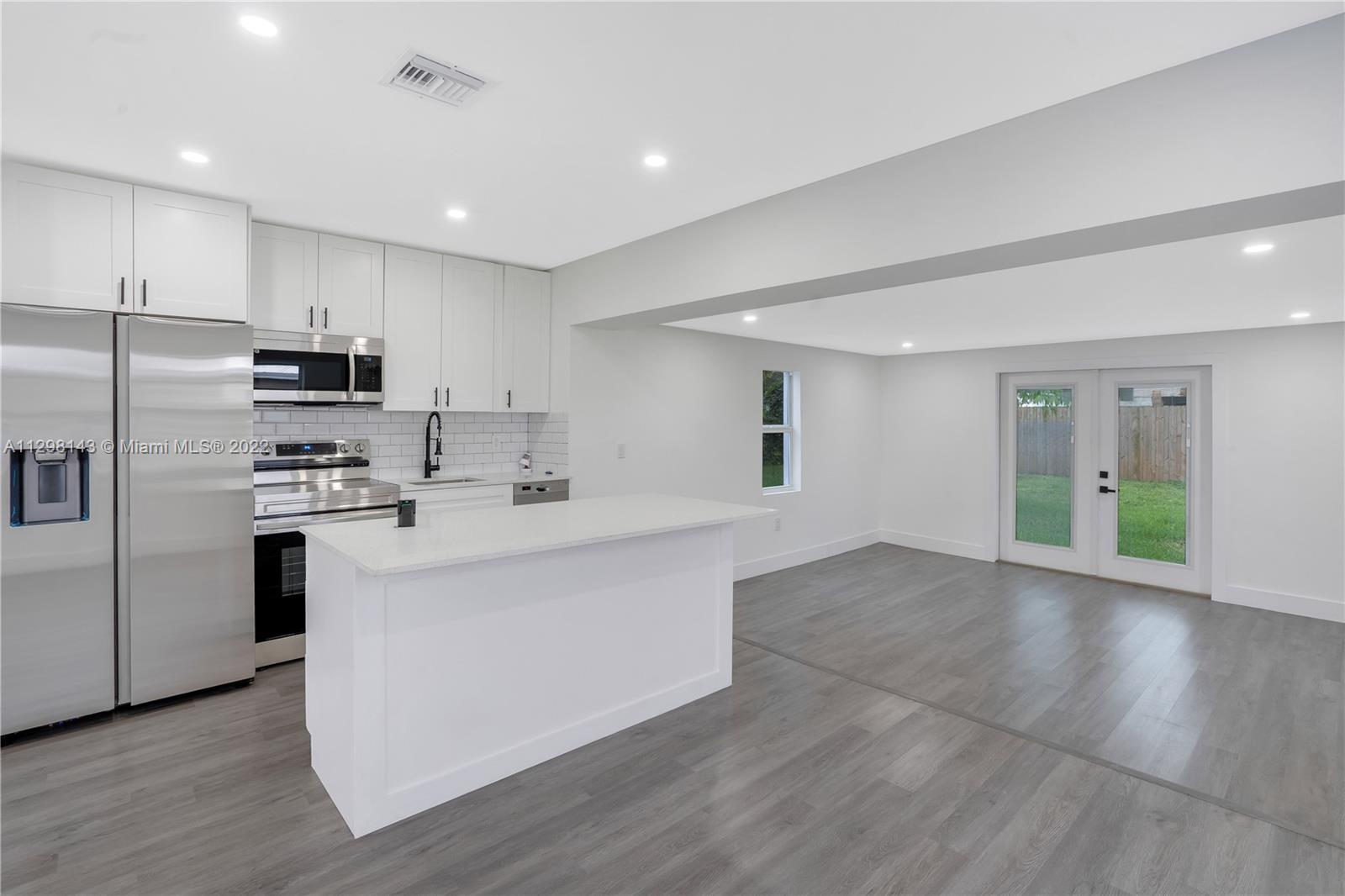 S CORAL HOMES SEC 3 - Residential Lease