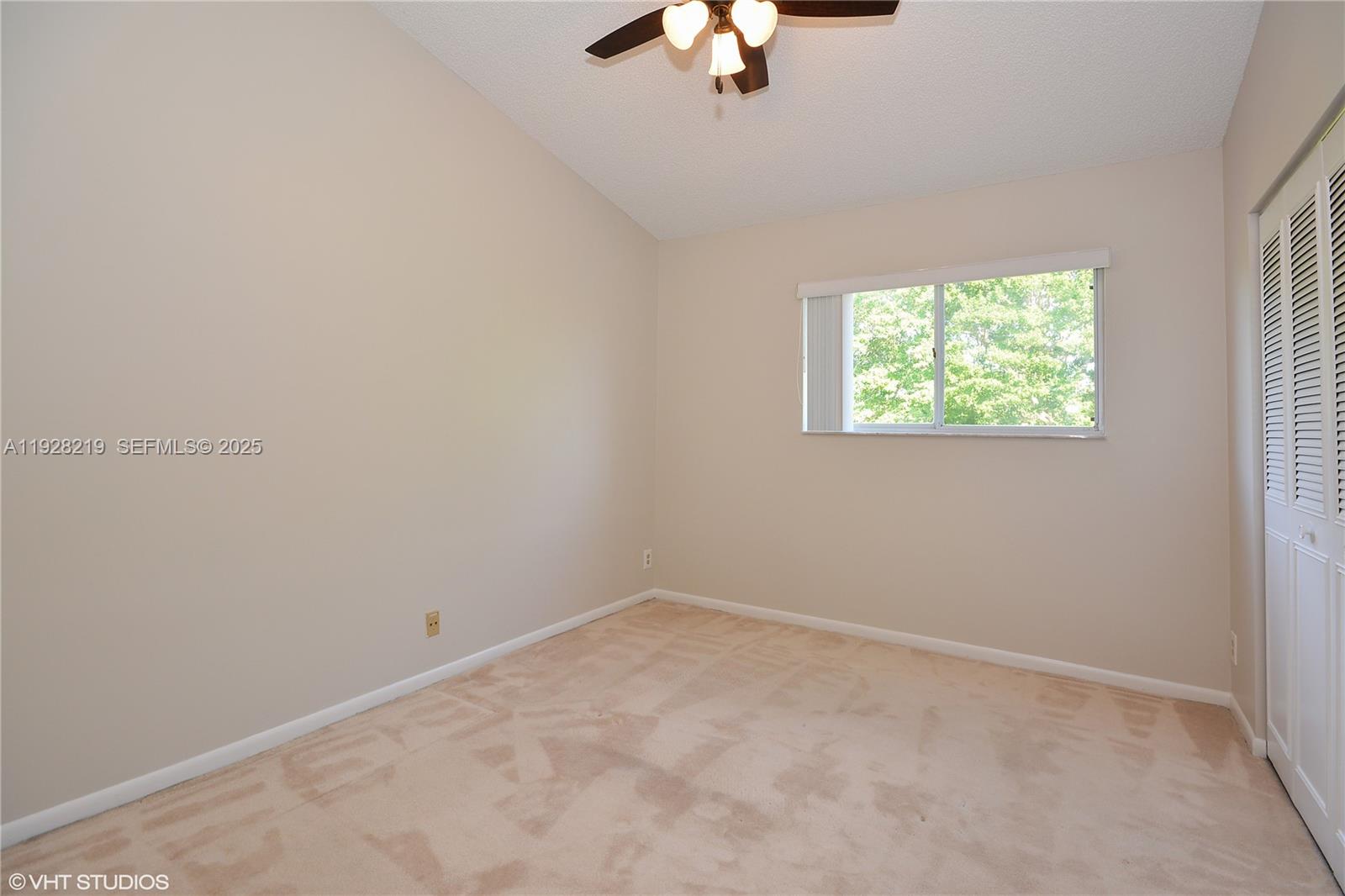 LAKES OF WOODHAVEN I AND - Residential Lease